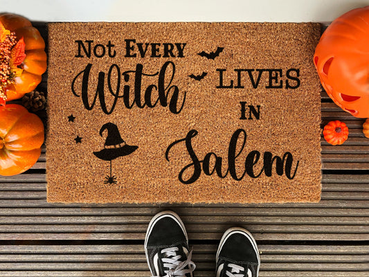 Halloween Witch Lives in Salem Funny Doormat, Coir Door Mat, Welcome Witches Mat, Front Door Mat, Outdoor Mat, Funny Doormat, Fall Coir Mat